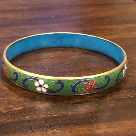 Vintage Gold and Green Vintage Floral Enamel Bangle Bracelet - Picture 1 of 4